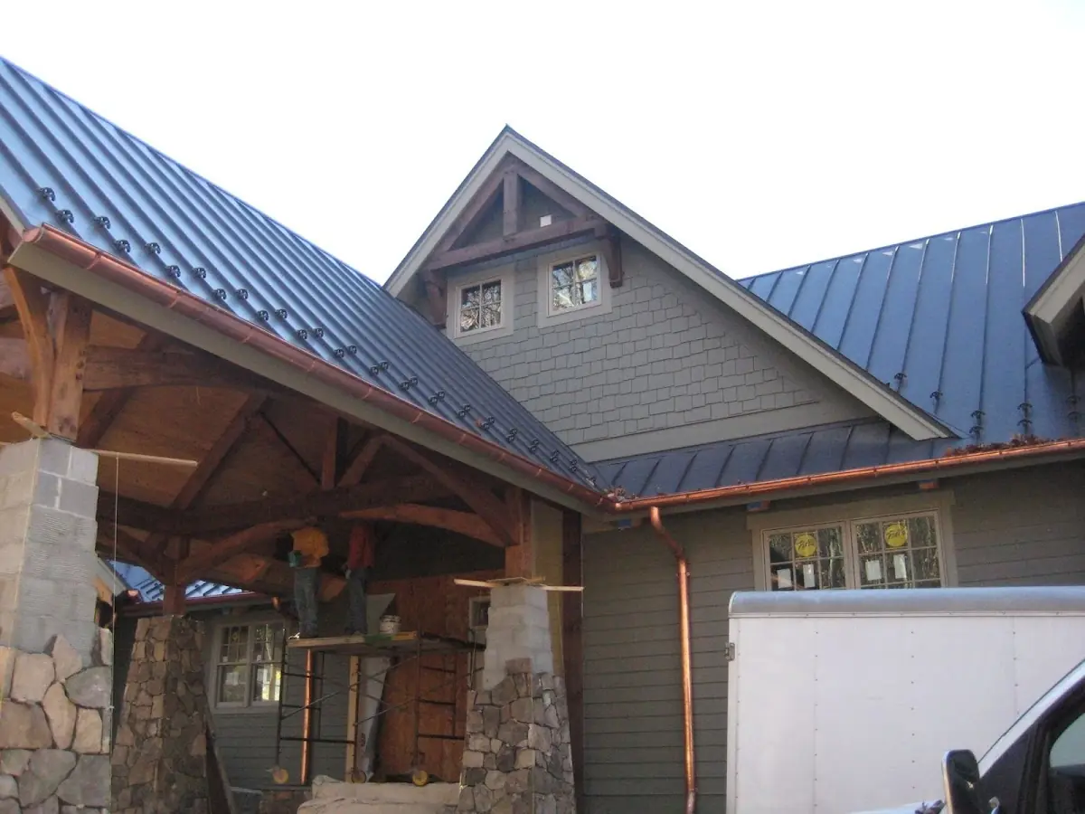 Craftsman Roofing team delivering quality roofing work in Tavares